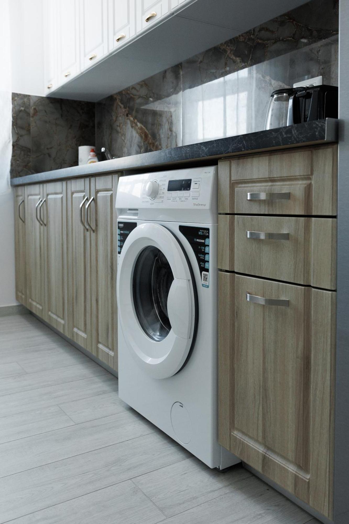 Exclusive Ultracentral Apartments And Studios #Enescu#Universitatii#Сучава Экстерьер фото